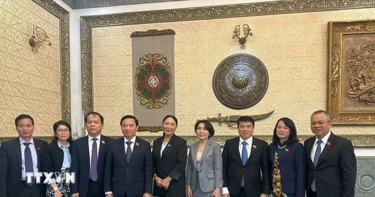 undefined Tăng cường quan hệ hữu nghị truyền thống và hợp tác Việt Nam-Kyrgyzstan