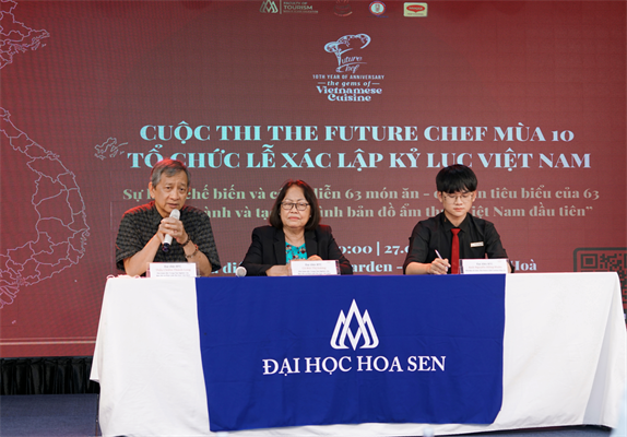 Xác lập kỷ lục về mô hình bản đồ ẩm thực Việt Nam đầu tiên Xác lập kỷ lục về mô hình bản đồ ẩm thực Việt Nam đầu tiên