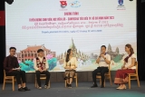 ນະຄອນ ໂຮ່ຈີມິນ ຍ້ອງຍໍຊົມເຊີຍນັກສຶກສາຕົວແບບ ລາວ ແລະ ກຳປູເຈຍ