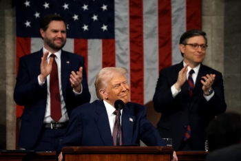 Tổng thống Trump tuyên bố “nước Mỹ đã trở lại”