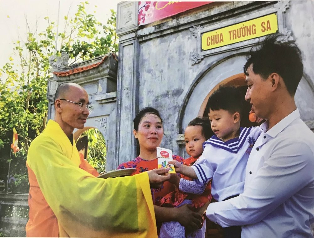 Chuông chiều trên biển Trường Sa Chuông chiều trên biển Trường Sa