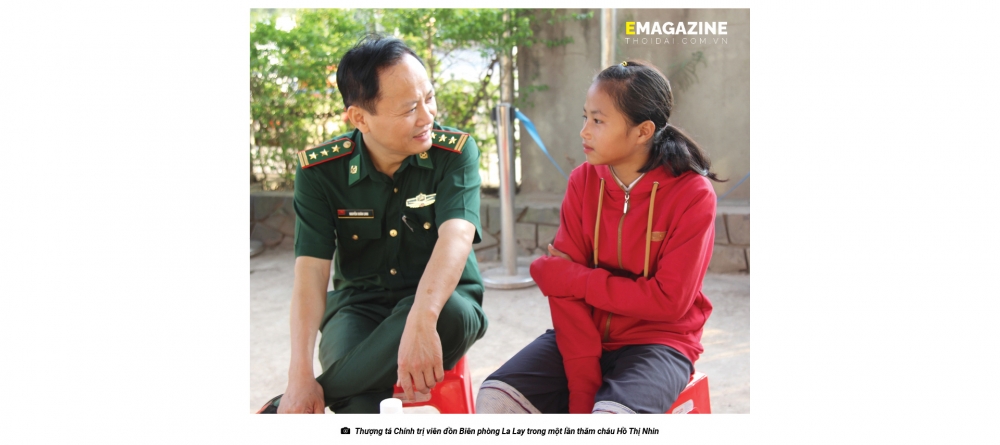 Những “ông Bụt” vai áo xanh Những “ông Bụt” vai áo xanh