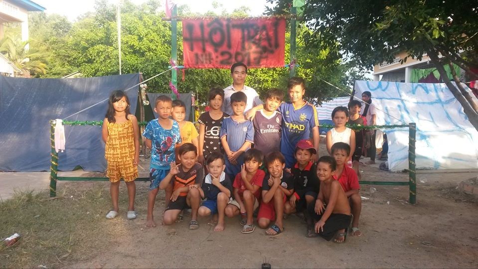 Người thầy gieo mầm chữ Việt trên đất bạn Người thầy gieo mầm chữ Việt trên đất bạn