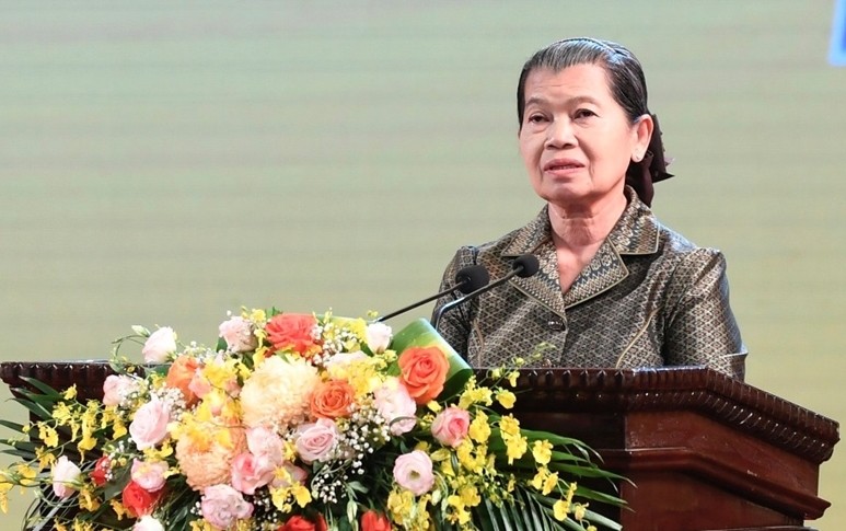 Giữ gìn, vun đắp mối quan hệ Việt Nam - Campuchia mãi mãi xanh tươi, đời đời bền vững Giữ gìn, vun đắp mối quan hệ Việt Nam - Campuchia mãi mãi xanh tươi, đời đời bền vững