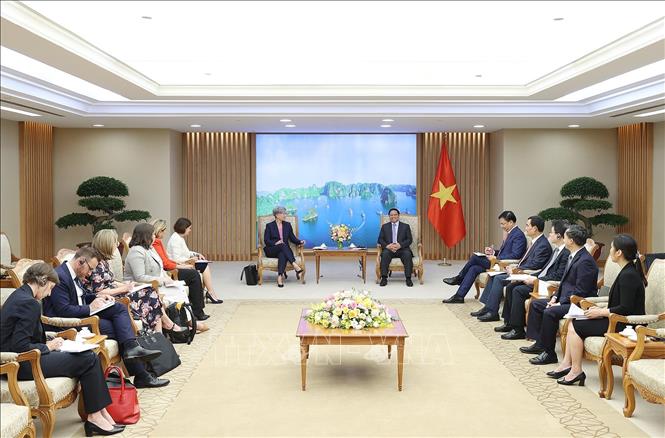 Thủ tướng Phạm Minh Chính tiếp Bộ trưởng Ngoại giao Australia Chú thích ảnh