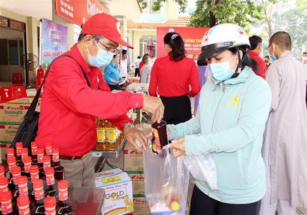 Hội Chữ thập Đỏ trợ giúp 88 triệu lượt người có hoàn cảnh khó khăn hình ảnh 1 Hoi Chu thap Do tro giup 88 trieu luot nguoi co hoan canh kho khan hinh anh 1