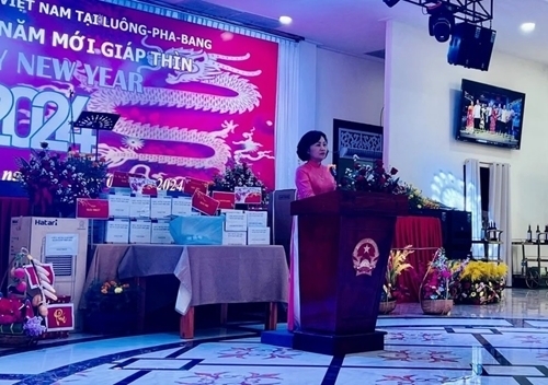ຊາວຫວຽດນາມ ອາໄສຢູ່ພາກເໜືອລາວ ສະເຫຼີມສະຫຼອງບຸນປີໃໝ່ປະຈຳຊາດ ປີມະໂລງ ປີ 2024 ຢ່າງເບີກບານມ່ວນຊື່ນ