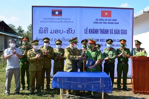 ເປີດນໍາໃຊ້ສໍານັກງານ ປກສ ບັນດາບ້ານຂຶ້ນກັບແຂວງເຊກອງ ແລະສາລະວັນ