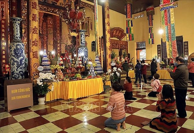 ລະດູບານໃໝ່ໄປວັດບູຊານົບໄຫວ້​-ຄວາມ​ງາມດ້ານ​ວັດ​ທະ​ນະ​ທໍາ​ຂອງ​ຊາວ​ຫວຽດ​ນາມ