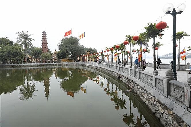 ລະດູບານໃໝ່ໄປວັດບູຊານົບໄຫວ້​-ຄວາມ​ງາມດ້ານ​ວັດ​ທະ​ນະ​ທໍາ​ຂອງ​ຊາວ​ຫວຽດ​ນາມ