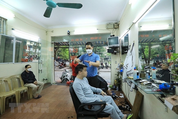 ນະຄອນຫຼວງຮ່າໂນ້ຍ ພວມຄ່ອຍໆກັບຄືນສູ່ສະພາບ “ປົກກະຕິໃໝ່”