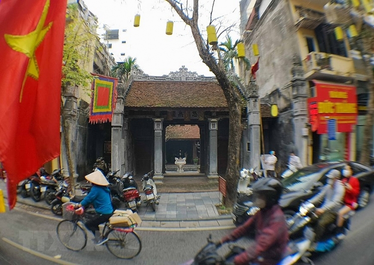 ສາລາ ກິມເງິນ- ຈຸດພົ້ນເດັ່ນຂອງການທ່ອງທ່ຽວວັດທະນະທຳເມື່ອມາຢ້ຽມຢາມຖະໜົນເກົ່າຮ່າໂນ້ຍ ສາລາ ກິມເງິນ- ຈຸດພົ້ນເດັ່ນຂອງການທ່ອງທ່ຽວວັດທະນະທຳເມື່ອມາຢ້ຽມຢາມຖະໜົນເກົ່າຮ່າໂນ້ຍ