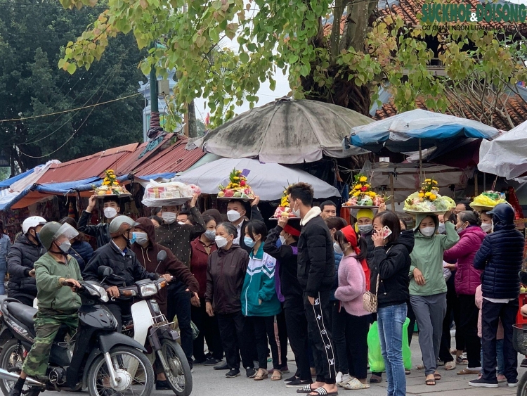 ໂລກລະບາດໄດ້ຮັບການຄວບຄຸມ, ປະຊາຊົນກະຕືລືລົ້ນໄປທ່ຽວ ວັນບຸນ ຫໍໄຢ- ນາມດິ້ງ ໂລກລະບາດໄດ້ຮັບການຄວບຄຸມ, ປະຊາຊົນກະຕືລືລົ້ນໄປທ່ຽວ ວັນບຸນ ຫໍໄຢ- ນາມດິ້ງ