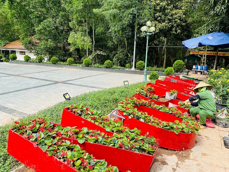 ຮີບດ່ວນກະກຽມໃຫ້ແກ່ງານບຸນຄວາມຮັກໜ່ວຍ ຈົ໊ງມ໊າຍ 2022 ຮີບດ່ວນກະກຽມໃຫ້ແກ່ງານບຸນຄວາມຮັກໜ່ວຍ ຈົ໊ງມ໊າຍ 2022