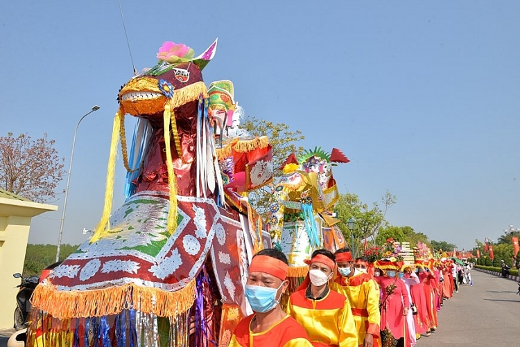ຮູບພາບງານບຸນປະເພນີ ແບກດັ່ງ ປີ 2022 ຢູ່ ກວາງນິງ