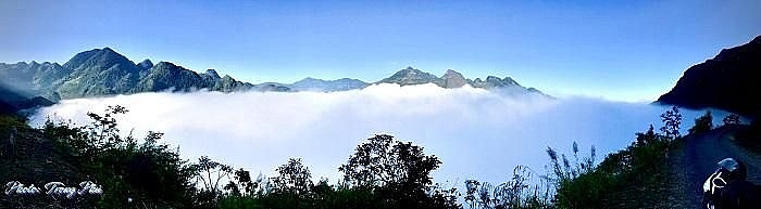 ໄປ​ດ້ຽນບຽນ​ ຊົມ​ທະເລ​ເມກ​ຂາວ​ທີ່ໄຫຼ​ລອຍ​ຢູ່​ລະຫວ່າງ​ສະຫວັນ ​ແລະ​ແຜ່ນດິນ​
