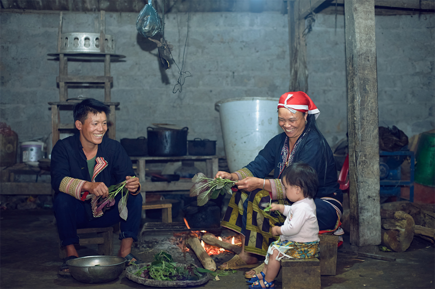 ອົດ​ສະ​ຕາ​ລີ ໜູນ​ຊ່ວຍ​ແມ່​ຍິງ 30.000 ຄົນ​ຢູ່​ແຂວງ ລາວ​ກາຍ, ເຊີນ​ລາ ເພື່ອ​ຍົກ​ສູງ​ປະ​ສິດ​ທິ​ຜົນ​ດ້ານ​ເສດ​ຖະ​ກິດ