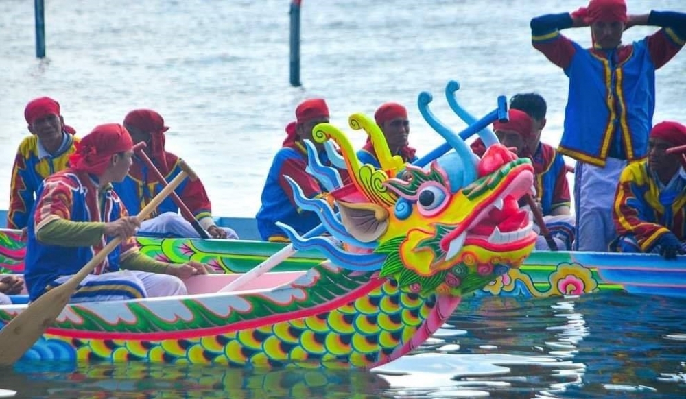Lý Sơn rộn ràng chuẩn bị Lễ hội đua thuyền tứ linh đầu xuân Tân Sửu Lý Sơn rộn ràng chuẩn bị Lễ hội đua thuyền tứ linh đầu xuân Tân Sửu