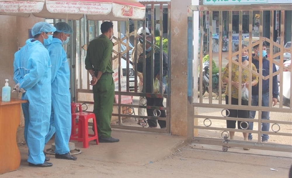 Phát hiện thêm trường hợp dương tính COVID-19, Bệnh viện Đa khoa tỉnh Gia Lai bị phong tỏa Phát hiện thêm trường hợp dương tính COVID-19, Bệnh viện Đa khoa tỉnh Gia Lai bị phong tỏa