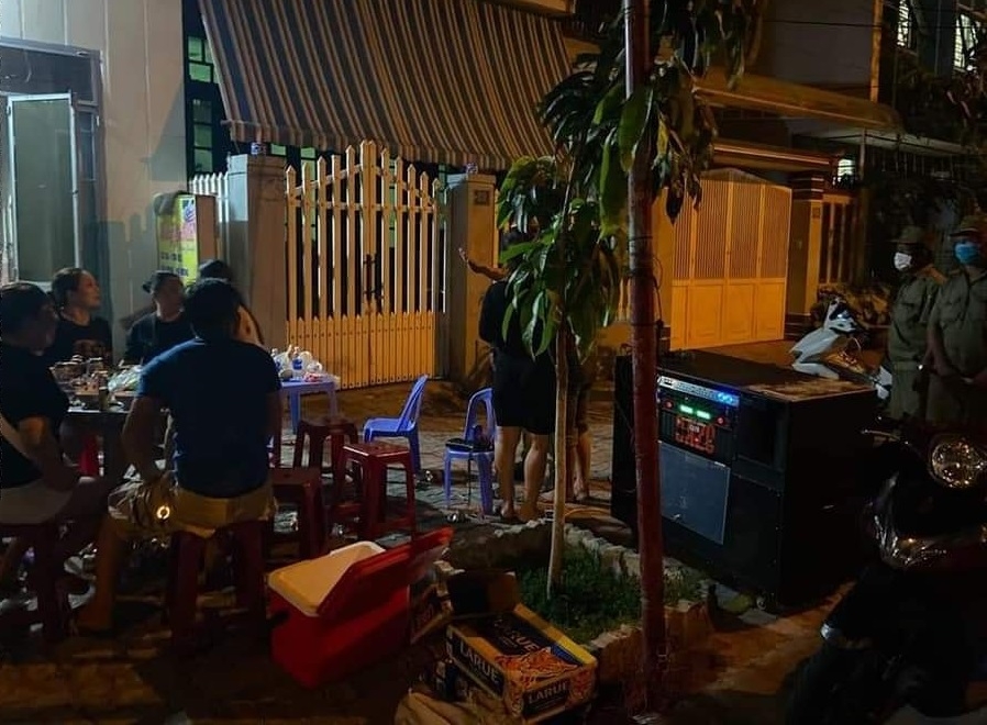 Đà Nẵng mạnh tay xử phạt mở nhạc, hát karaoke làm ồn trong khu dân cư