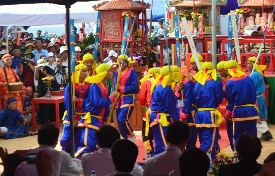 Lý Sơn sẽ tổ chức Lễ khao lề thế lính Hoàng Sa và đua thuyền Tứ Linh Lý Sơn sẽ tổ chức Lễ khao lề thế lính Hoàng Sa và đua thuyền Tứ Linh
