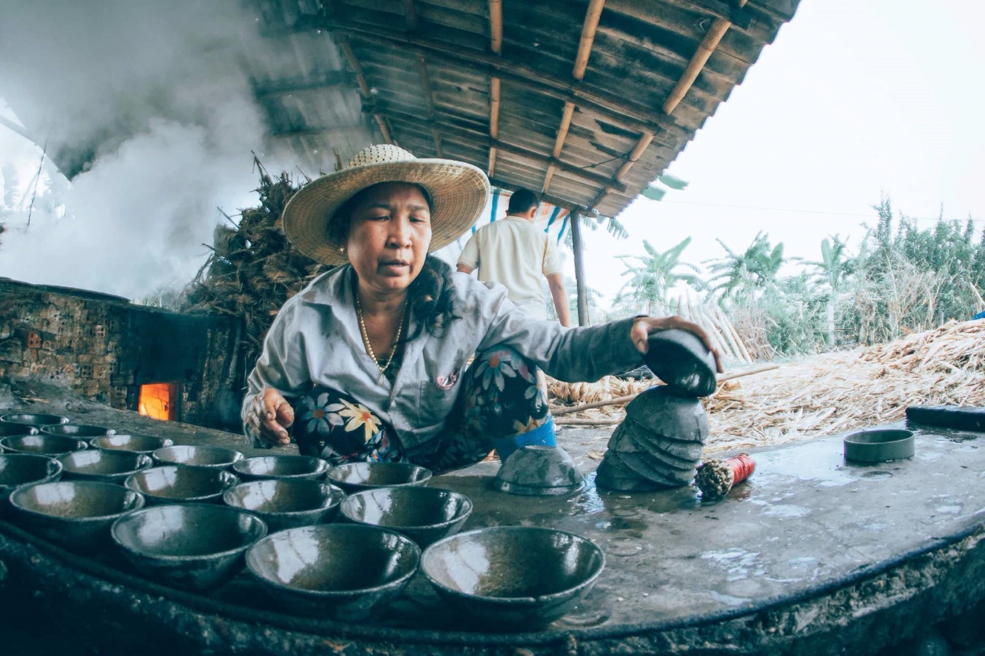 Nhọc nhằn nghề quay mật nấu đường miền trung du xứ Quảng nhoc nhan mua quay mat nau duong mien trung du
