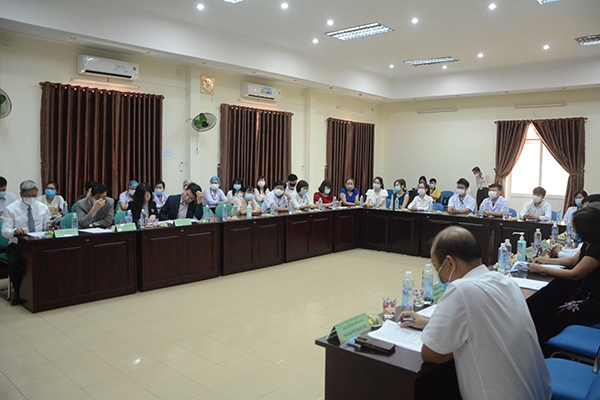 Bộ Y tế đã tặng Bằng khen cho các cá nhân, tập thể tại Đà Nẵng Bộ Y tế đã tặng Bằng khen cho các cá nhân, tập thể tại Đà Nẵng