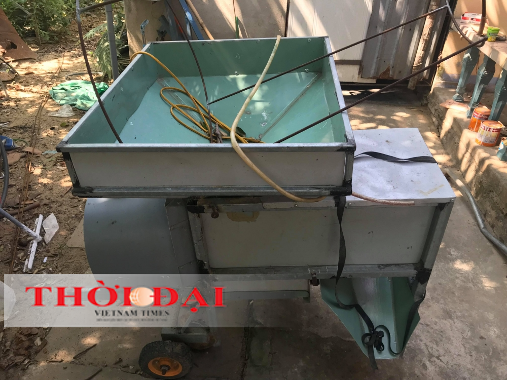 Lão nông phố cổ với niềm đam mê chế tạo máy phục vụ bà con Lão nông phố cổ với niềm đam mê chế tạo máy phục vụ bà con