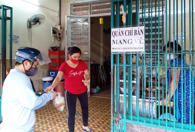 Hàng quán tại Đà Nẵng lại phải đóng cửa phòng dịch Hàng quán tại Đà Nẵng lại phải đóng cửa phòng dịch