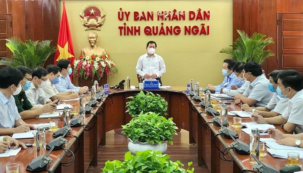 Giãn cách xã hội toàn TP Quảng Ngãi theo Chỉ thị 15 từ 0h ngày 29/6 Giãn cách xã hội toàn TP Quảng Ngãi theo Chỉ thị 15 từ 0h ngày 29/6