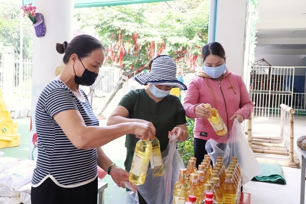 Những “siêu thị 0 đồng” cho nhiều người khó khăn ở Đà Nẵng Những “siêu thị 0 đồng” cho nhiều người khó khăn ở Đà Nẵng