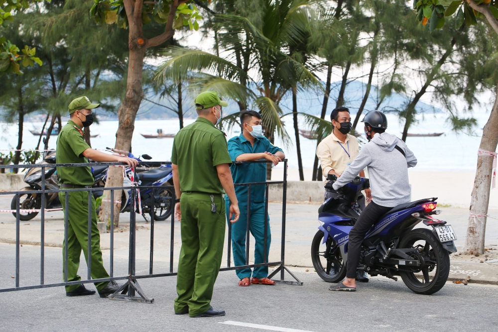 Phát hiện thêm ca mắc Covid-19 trong cộng đồng, Đà Nẵng hạn chế thêm hoạt động Phát hiện thêm ca mắc Covid-19 trong cộng đồng, Đà Nẵng hạn chế thêm hoạt động