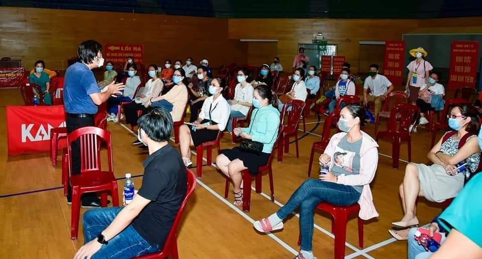 Đà Nẵng bắt đầu tiêm vacxin cho toàn bộ công dân Đà Nẵng bắt đầu tiêm vacxin cho toàn bộ công dân