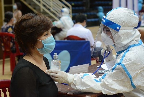 Đà Nẵng triển khai tiêm vaccine AstraZeneca cho hơn 40 nghìn người dân Đà Nẵng triển khai tiêm vaccine AstraZeneca cho hơn 40 nghìn người dân