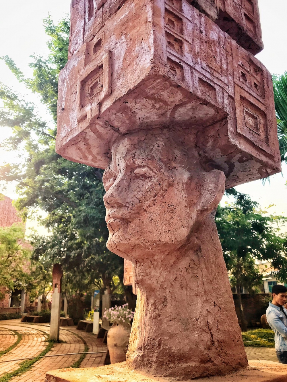Nét độc đáo ở công viên đất nung tôn vinh làng nghề Việt Nét độc đáo ở công viên đất nung tôn vinh làng nghề Việt