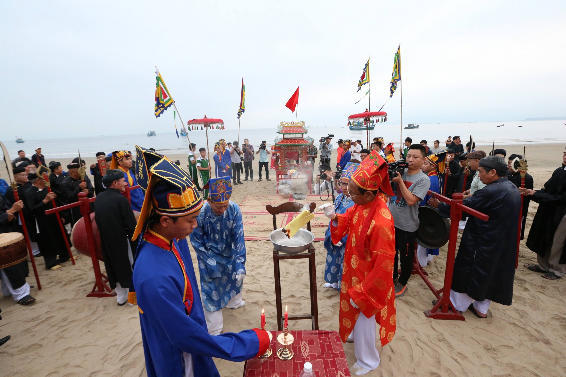 Kỳ lạ tục kiêng kỵ đi biển đầy thú vị của ngư dân Đà Nẵng ky la tuc kieng ky di bien day thu vi cua ngu dan da nang