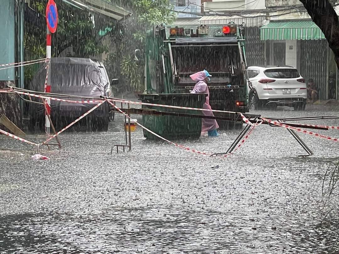 Sơ bộ thiệt hại bão số 5 gây ra tại một số tỉnh miền Trung Sơ bộ thiệt hại bão số 5 gây ra tại một số tỉnh miền Trung
