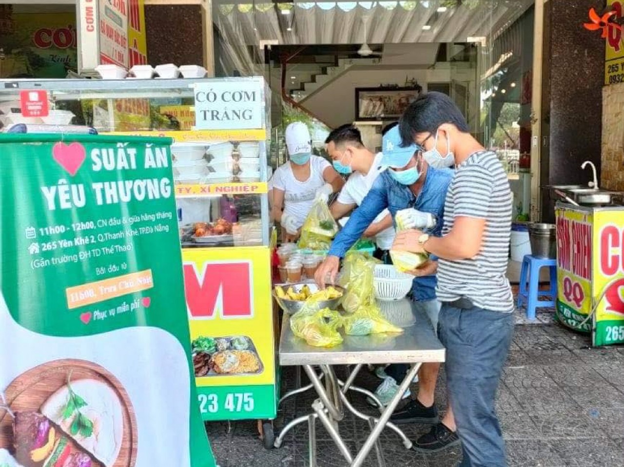Nhà Hy Vọng: Những câu chuyện lấp lánh tình người Nhà Hy Vọng: Những câu chuyện lấp lánh tình người