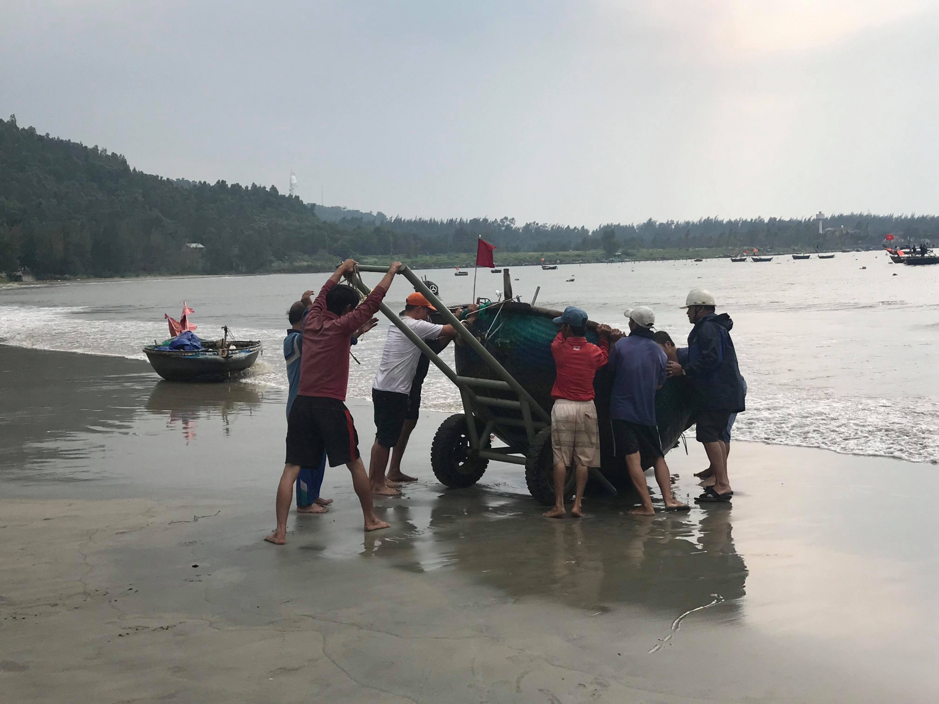 Các tỉnh miền Trung chủ động ứng phó với bão số 6 cac tinh mien trung chu dong ung pho voi bao so 6