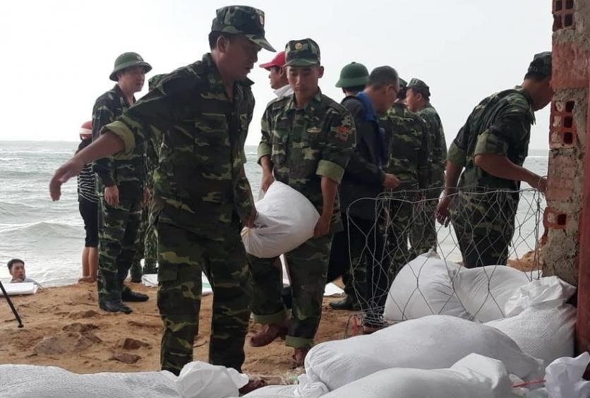 Ứng phó bão số 6, Quân khu 5 lập 3 Sở chỉ huy, điều động hàng chục ngàn chiến sĩ ung pho bao so 6 quan khu 5 lap 3 so chi huy dieu dong hang chuc ngan chien si