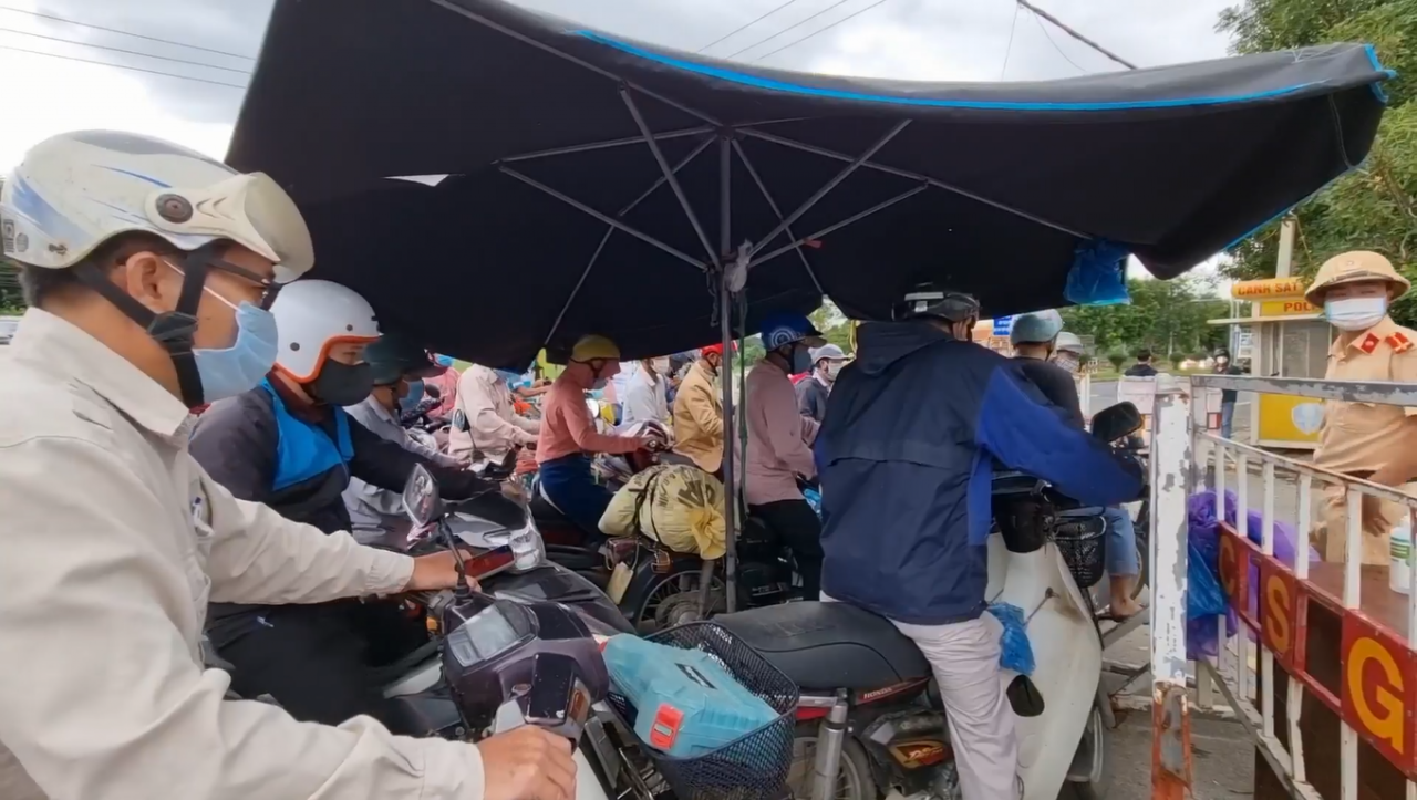Đà Nẵng lập hơn 200 điểm phong tỏa vì có F0 Đà Nẵng lập hơn 200 điểm phong tỏa vì có F0