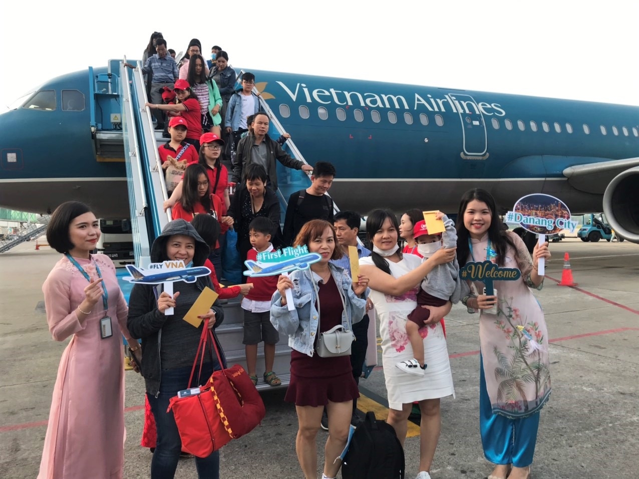 Đà Nẵng đón hàng nghìn du khách quốc tế "xông đất" thành phố hang nghin du khach quoc te xong dat thanh pho da nang dau nam 2020