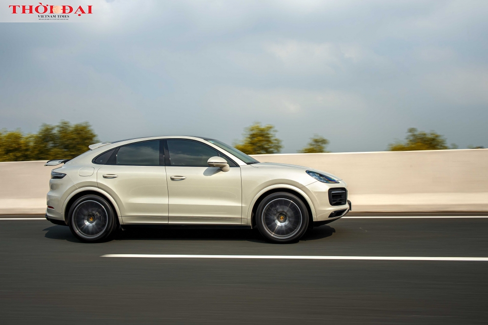 Chi tiết Porsche Cayenne Coupe mới có giá gần 6,5 tỷ đồng Chi tiết Porsche Cayenne Coupe mới có giá gần 6,5 tỷ đồng