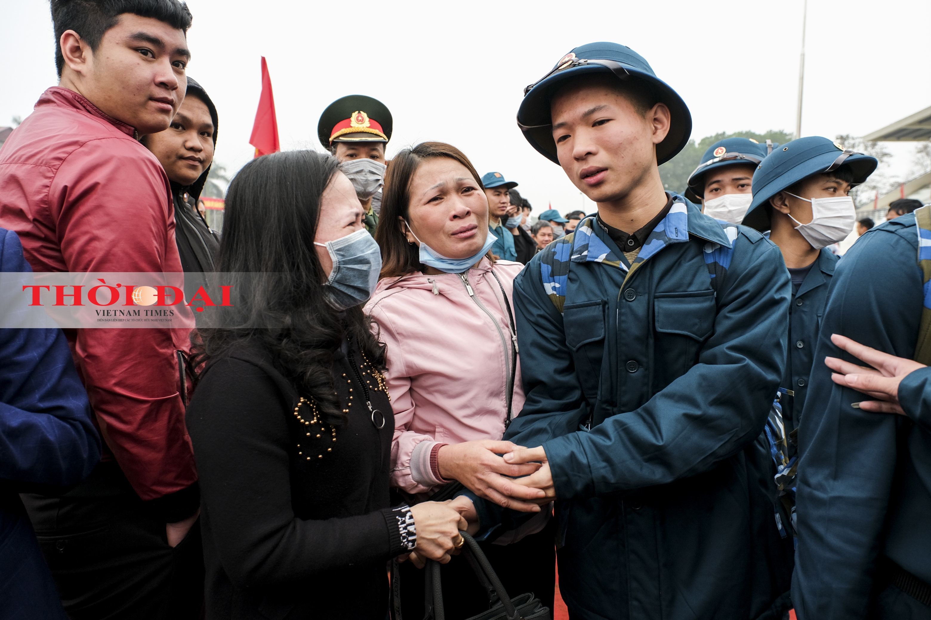 Đông Anh: Hơn 200 tân binh lên đường thực hiện nghĩa vụ quân sự dong anh hon 200 tan binh len duong thuc hien nghia vu quan su