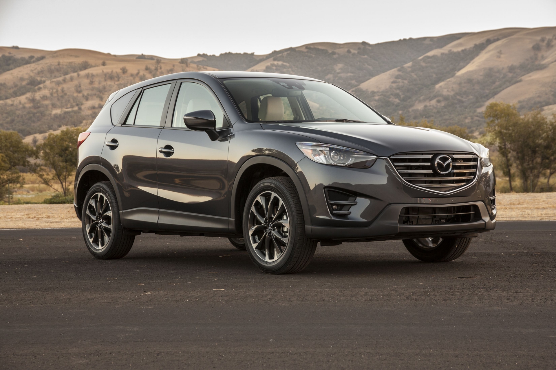Gần 44 nghìn chiếc Mazda CX-5 bị triệu hồi tại Bắc Mỹ gan 44 nghin chiec mazda cx 5 bi trieu hoi tai bac my