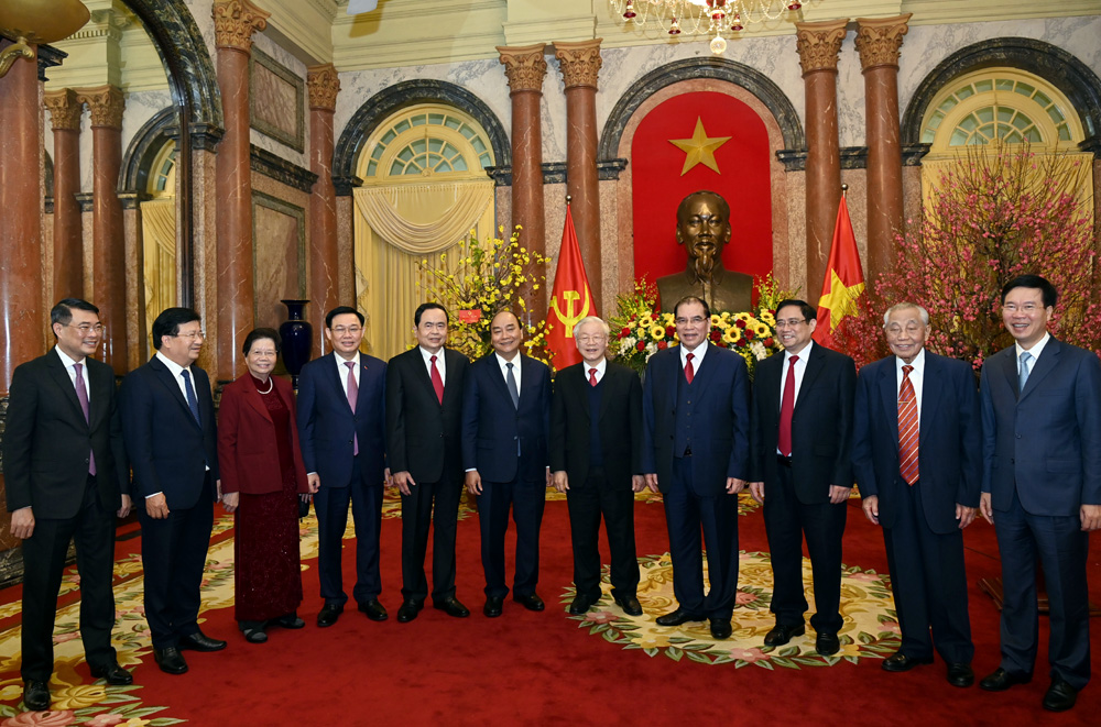 Tổng Bí thư, Chủ tịch nước Nguyễn Phú Trọng chúc Tết các đồng chí lãnh đạo, nguyên lãnh đạo Đảng, Nhà nước Tổng Bí thư, Chủ tịch nước Nguyễn Phú Trọng chúc Tết các đồng chí lãnh đạo, nguyên lãnh đạo Đảng, Nhà nước