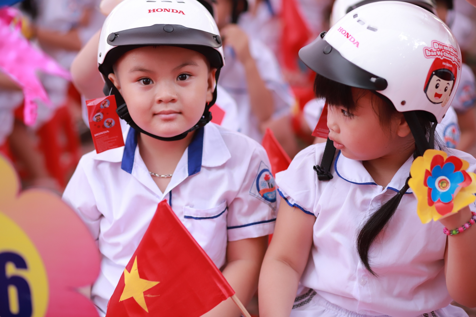 Tổng kết chương trình trao tặng mũ bảo hiểm “Giữ trọn Ước mơ” năm học 2019–2020 tong ket chuong trinh trao tang mu bao hiem giu tron uoc mo nam hoc 2019 2020