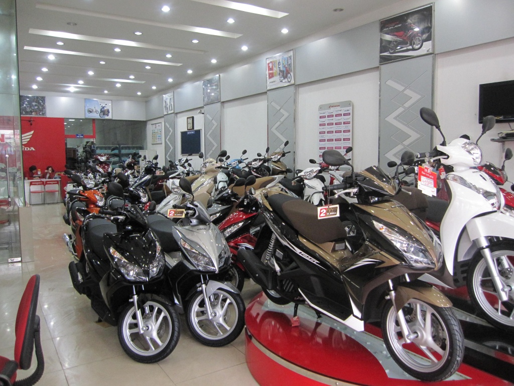 tieu thu xe may van tiep tuc tang truoc de xuat cam