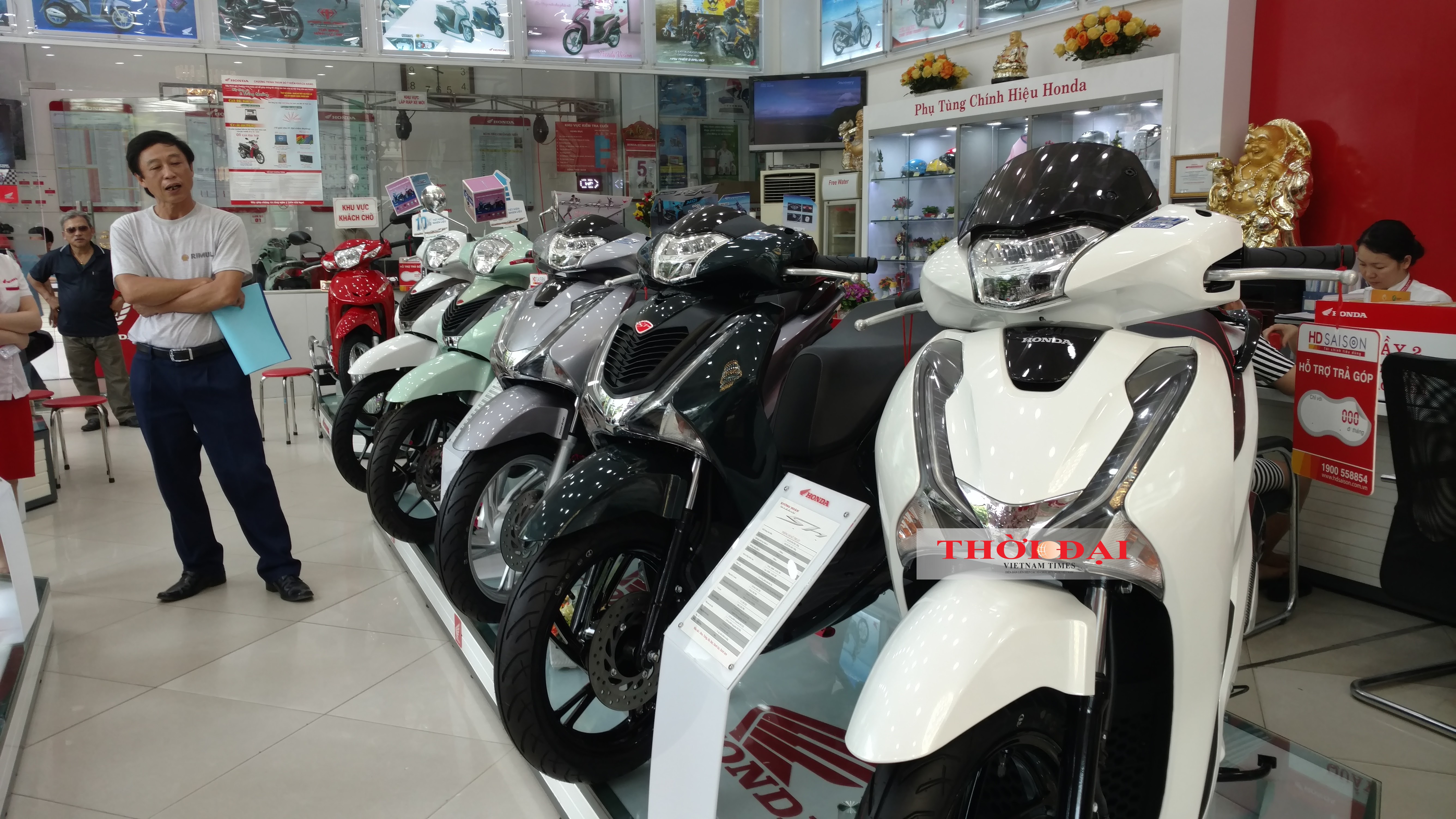 gia xe may co giam khi honda viet nam co tan tgd