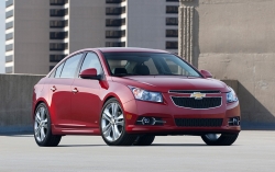 gm rut khoi thai lan khach so huu xe chevrolet co gap kho